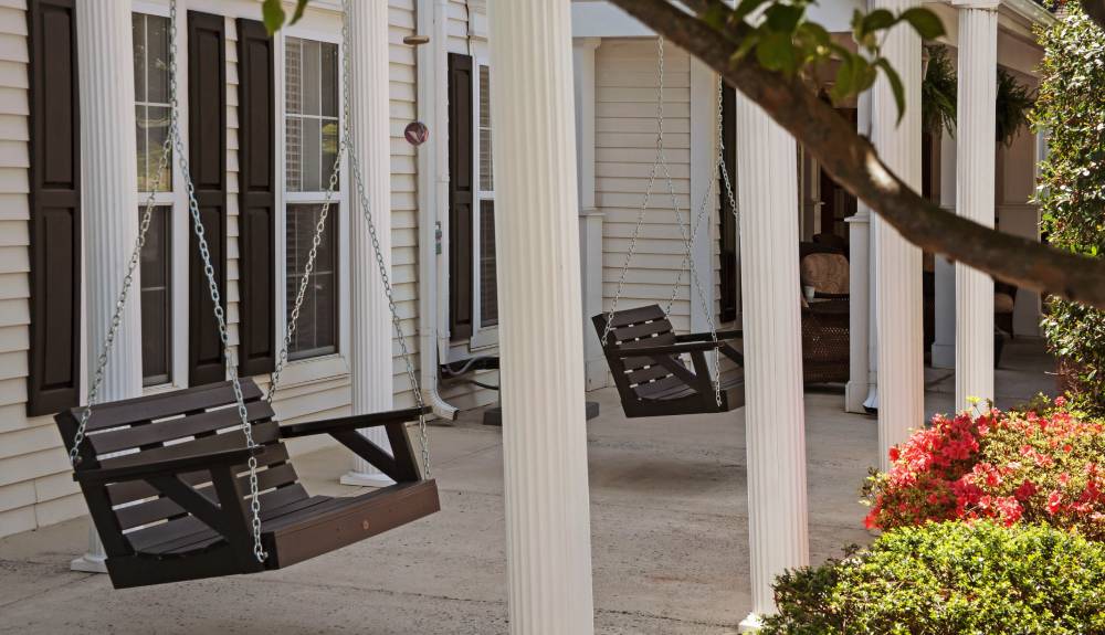 62014_BGGreensboro_8143_Patio